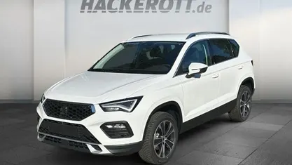 Weiss Gebraucht 2024 Seat Ateca Style SUV | 29.980 € (Fairer Preis)