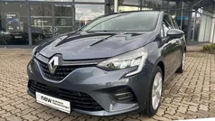 Titangrau (grau) Gebraucht 2021 Renault Clio V Zen Limousine | 12.490 € (Fairer Preis)