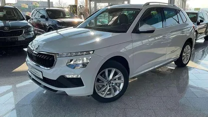 Gebraucht 2025 Skoda Kamiq Selection SUV | 24.990 € (Fairer Preis)
