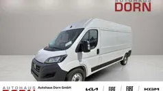 Weiß Neu 2024 Fiat Ducato Comfort Van | 35.990 € (Fairer Preis)