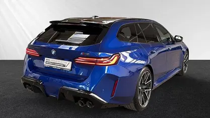 Gebraucht BMW M5 M Sport 727 PS (534 kW) 2025 Marina bay blau metallic Kombi