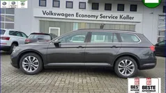 Grau Gebraucht 2022 VW Passat Kombi | 25.970 € (Guter Preis)