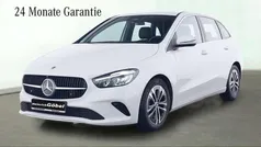 Weiß Gebraucht 2023 Mercedes B200 Progressive Van / Kleinbus | 30.900 € (Fairer Preis)