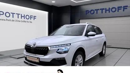 Gebraucht 2024 Skoda Kamiq Selection SUV | 21.977 € (Guter Preis)