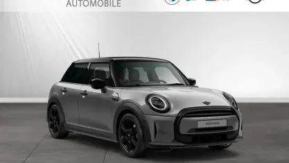 Gebraucht Mini Cooper 136 PS (100 kW) 2022 Moonwalk grey metallic Kleinwagen