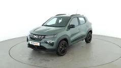 Grün Gebraucht 2022 Dacia Spring Essentiel Kleinwagen | 11.500 € (Fairer Preis)