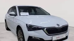 Moonweiß perleffekt Gebraucht 2022 Skoda Scala Clever Kleinwagen | 17.190 € (Guter Preis)