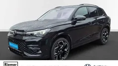 Schwarz Gebraucht 2024 VW Tiguan R-line SUV | 49.975 € (Guter Preis)