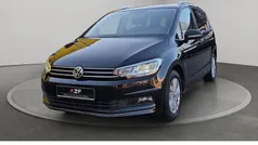 Schwarz Gebraucht 2020 VW Touran Highline Van / Kleinbus | 25.480 € (Fairer Preis)