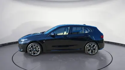 Gebraucht BMW 120 M Sport 163 PS (119 kW) 2025 Schwarz Kleinwagen