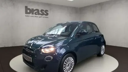 Gebraucht Fiat 500e 69 kW (95 PS) 2022 Ozean grün Limousine