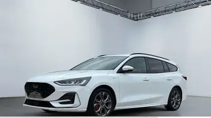 Gebraucht Ford Focus ST-Line 125 PS (91 kW) 2025 Weiß Kombi