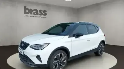 Gebraucht Seat Arona FR 110 PS (80 kW) 2022 "nevada" weiss SUV