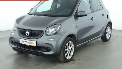 Gebraucht Smart ForFour Passion 90 PS (66 kW) 2018 Grau Kleinwagen