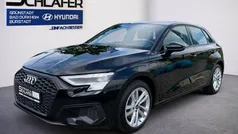 Brillantschwarz Gebraucht 2021 Audi A3 Sportback e-tron Ambiente Limousine | 21.990 € (Fairer Preis)