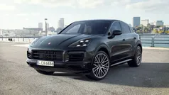 Tiefschwarzmetallic Gebraucht 2021 Porsche Cayenne S SUV | 74.880 € (Fairer Preis)