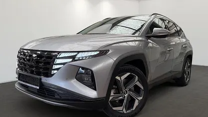 Purple (shimmering silver / met) Gebraucht 2022 Hyundai Tucson Prime SUV | 31.490 € (Etwas zu teuer)