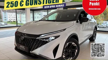 Neu Nissan Qashqai N-Connecta 158 PS (116 kW) 2025 White / black SUV