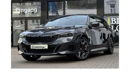 Gebraucht 2024 BMW i5 M Sport Kombi | 55.790 € (Guter Preis)