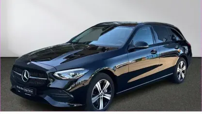 Gebraucht Mercedes C300e Avantgarde 204 PS (150 kW) 2023 Schwarz