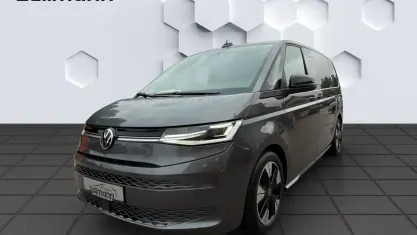 Gebraucht VW Multivan Life 150 PS (110 kW) 2025 Grau Van / Kleinbus