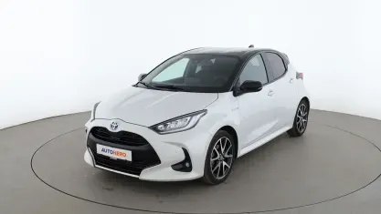 Gebraucht Toyota Yaris Style 92 PS (67 kW) 2021 Weiß Kleinwagen