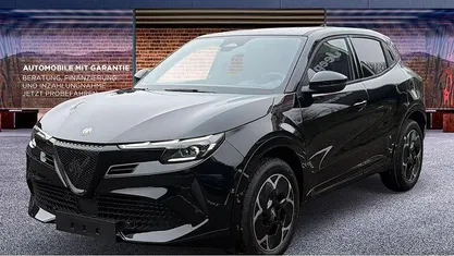 Neu Alfa Romeo Junior Ti 145 PS (106 kW) 2025 Grau SUV