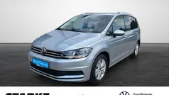 Oyster silver metallic Gebraucht 2024 VW Touran Comfortline Van / Kleinbus | 33.330 € (Fairer Preis)