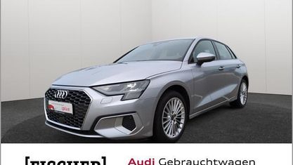 Używany Audi A3 Advanced 150 KM (110 kW) 2024 Srebrny Sedan/Limuzyna