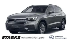 Grau Gebraucht 2025 VW Touareg SUV | 55.530 € (Guter Preis)
