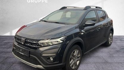 Gebraucht Dacia Sandero Stepway 110 PS (80 kW) 2023 Grau Limousine