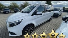 Bergkristallweiß Gebraucht 2019 Mercedes V220 Edition Van / Kleinbus | 35.880 € (Superpreis)