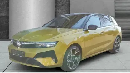 Nowe Opel Astra Ultimate 145 KM (106 kW) 2026 Żółty Sedan/Limuzyna