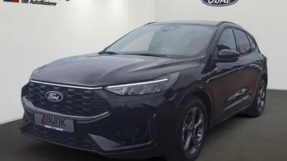 Gebraucht Ford Kuga ST-Line 151 PS (111 kW) 2024 Agate black metallic SUV