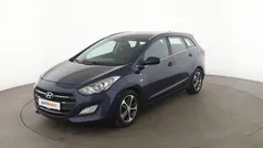 Blau Gebraucht 2016 Hyundai i30 Trend Kombi | 9.790 € (Fairer Preis)
