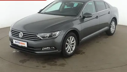 Gebraucht VW Passat Comfortline 150 PS (110 kW) 2016 Limousine