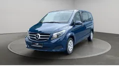 Blau Gebraucht 2018 Mercedes V200 Van / Kleinbus | 32.890 € (Fairer Preis)