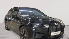 Gebraucht 2022 BMW iX Shadowline SUV | 56.590 € (Fairer Preis)