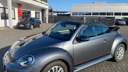 Gebraucht VW Beetle Cabriolet Cup 160 PS (117 kW) 2014 Platinum grey metallic Cabrio