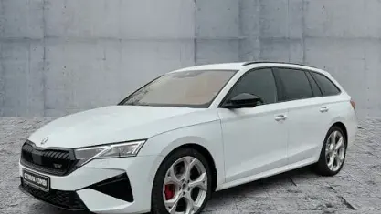 Gebraucht Skoda Octavia RS 265 PS (194 kW) 2025 Weiß Kombi