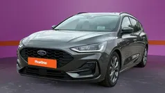 Grau Gebraucht 2024 Ford Focus ST-Line Kombi | 24.330 € (Superpreis)