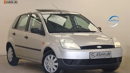 Second-hand Ford Fiesta 68 CP (50 kW) 2002 Hatchback
