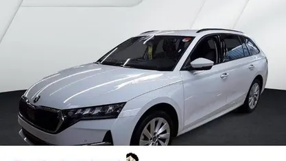 Gebraucht 2025 Skoda Octavia Selection Kombi | 28.922 € (Fairer Preis)