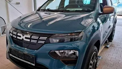 Blau Gebraucht 2023 Dacia Spring Extreme Kleinwagen | 12.499 € (Fairer Preis)