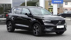 Onyx black / metallic Gebraucht 2024 Volvo XC40 Plus SUV | 39.900 € (Fairer Preis)