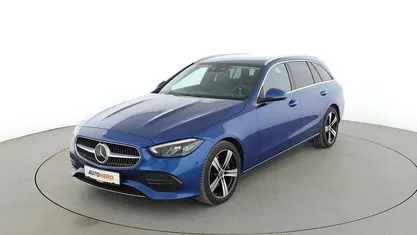 Gebraucht Mercedes C300 Avantgarde 279 PS (205 kW) 2022 Blau Kombi