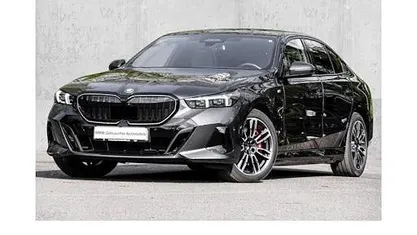 Gebraucht BMW 550e M Sport 489 PS (359 kW) 2024 Limousine