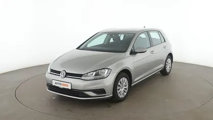 Silber Gebraucht 2017 VW Golf Trendline Limousine | 11.630 € (Fairer Preis)