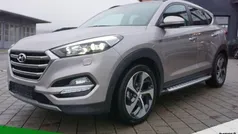 Weiß Gebraucht 2018 Hyundai Tucson Premium SUV | 18.990 € (Fairer Preis)