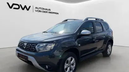 Gebraucht Dacia Duster 131 PS (96 kW) 2021 Grau SUV